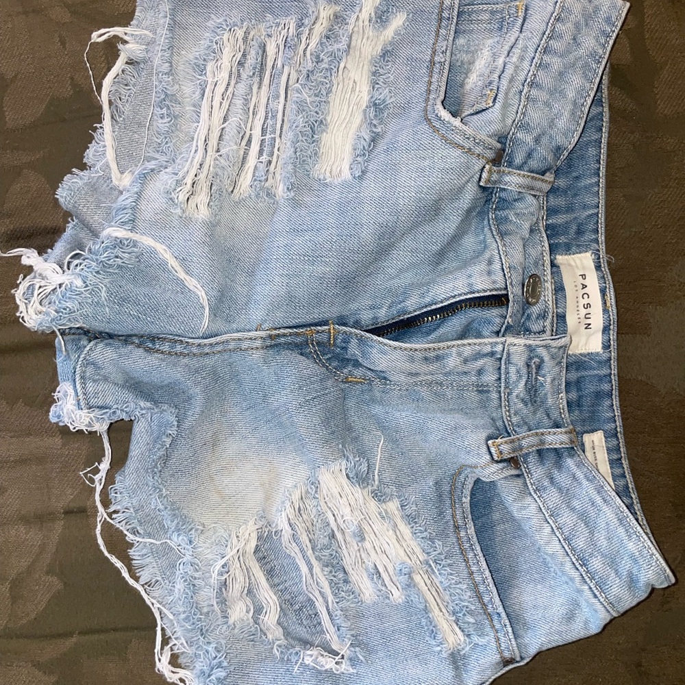 3 pairs of shorts: PacSun, Universal Threads, and ee:some shorts
